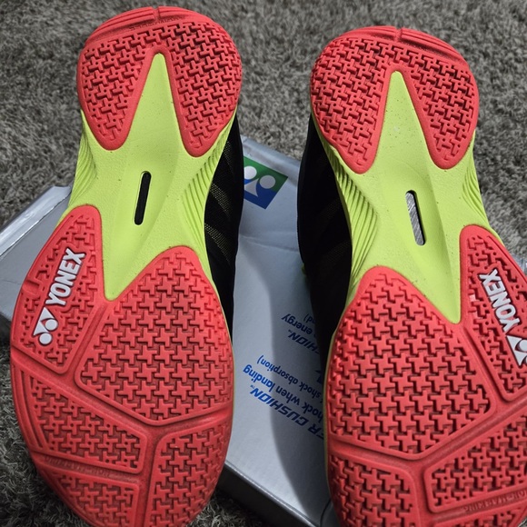 Yonex Power Cushion Comfort Z3 - Picture 2 of 7